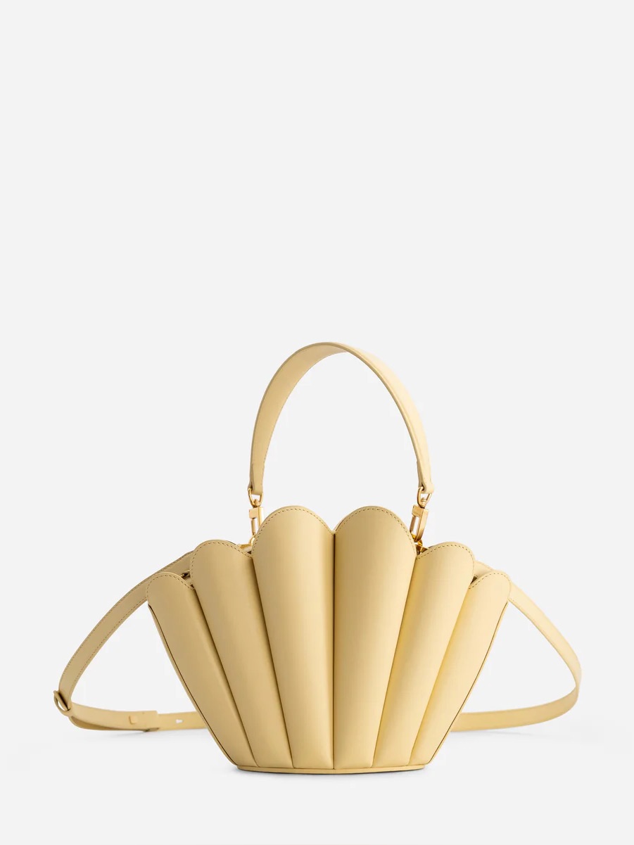 Mlouye Seashell Crossbody Bag In Butter Yellow